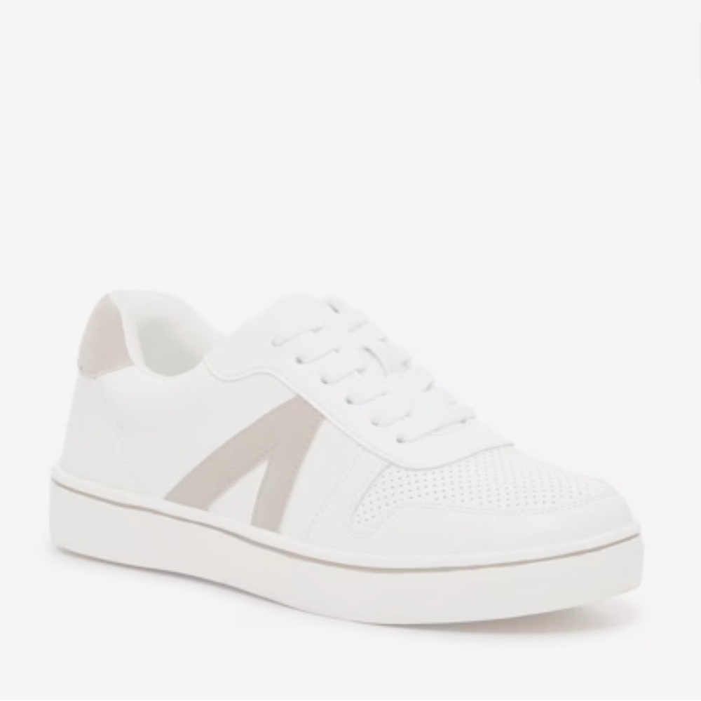 Mia Krew White and Beige Sneakers